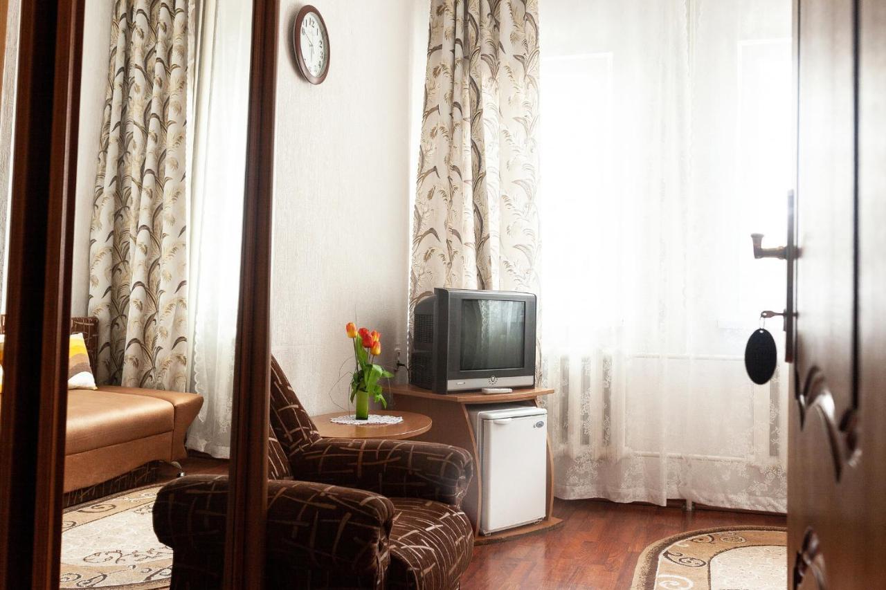 Gostinitsa "Elen" Hotel Shchuchyn Exterior foto