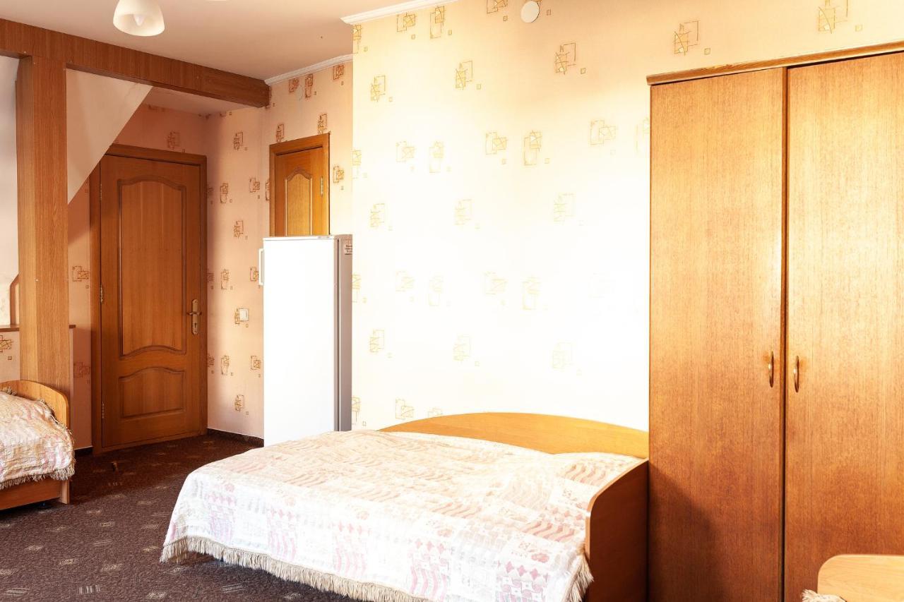Gostinitsa "Elen" Hotel Shchuchyn Exterior foto